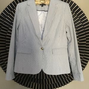 Dalia Collection fitted Blazer
